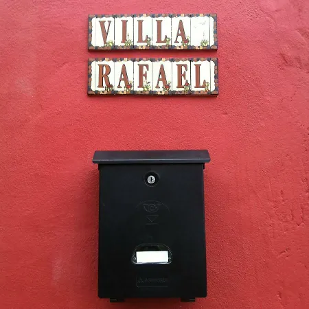 Villa Rafael Vega de San Mateo Exterior photo